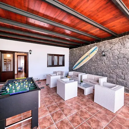 Aurelia - Pool, Jacuzzi, Bbq And Ping-pong By Lanzarote فيلة *
