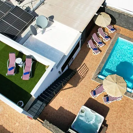 Aurelia - Pool, Jacuzzi, Bbq And Ping-pong By Lanzarote بلايا بلانكا