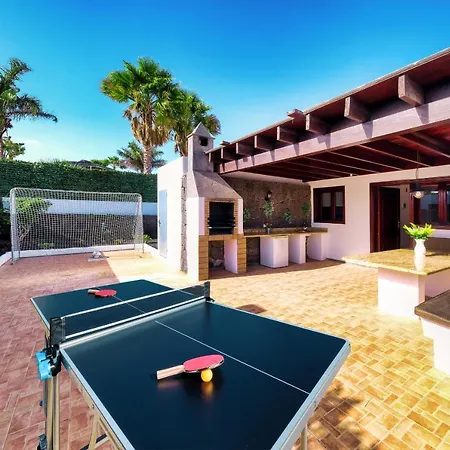 فيلة Aurelia - Pool, Jacuzzi, Bbq And Ping-pong By Lanzarote *
